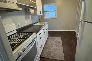 722 N Carroll Ave, Michigan City, IN 46360 - Photo 8