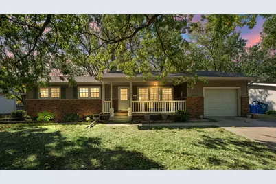 319 Michele Avenue, Crown Point, IN 46307 - Photo 2