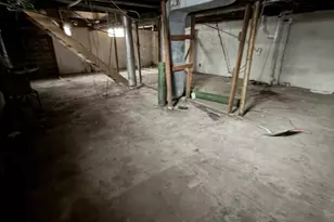 4077 Louisiana St, Gary, IN 46409 - Photo 14