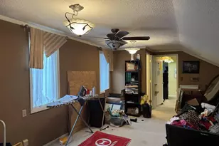 3605 W Pettigrew Dr, Muncie, IN 47304 - Photo 8