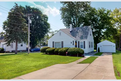 2310 W 73rd Avenue, Merrillville, IN 46410 - Photo 2