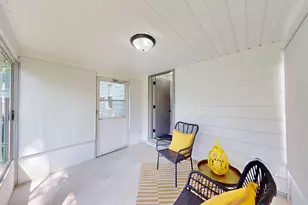 2310 W 73rd Ave, Merrillville, IN 46410 - Photo 32