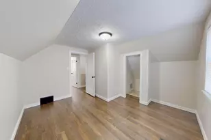 2310 W 73rd Ave, Merrillville, IN 46410 - Photo 36