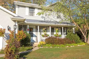 33671 Woodmont Ridge Dr, New Carlisle, IN 46552 - Photo 2