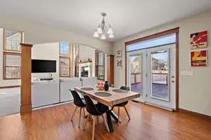 2605 Nottingham Dr, Valparaiso, IN 46383 - Photo 14