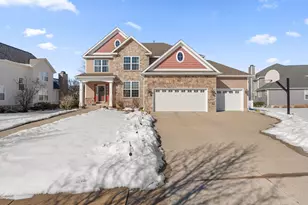 2605 Nottingham Dr, Valparaiso, IN 46383 - Photo 1