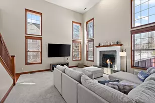 2605 Nottingham Dr, Valparaiso, IN 46383 - Photo 6