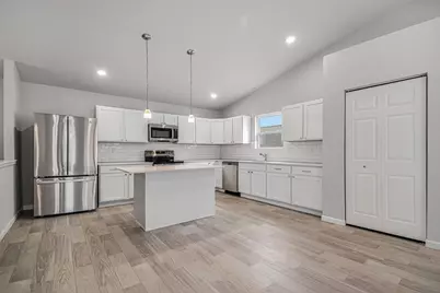 123 Mayfield Drive, Michigan City, IN 46360 - Photo 2