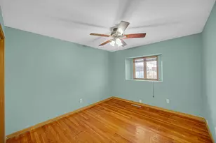 9410 Farmer Dr, Highland, IN 46322 - Photo 8