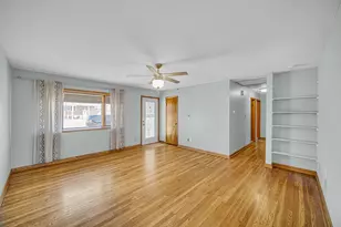 9410 Farmer Dr, Highland, IN 46322 - Photo 2