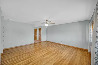 9410 Farmer Drive, Highland, IN 46322 - Photo 4