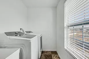 7480 Williams St, Merrillville, IN 46410 - Photo 30