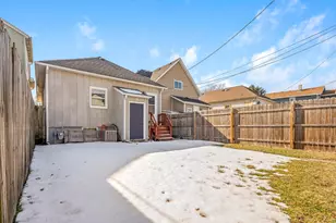 1111 Truman St, Hammond, IN 46320 - Photo 18