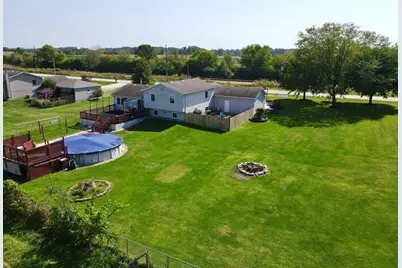 795 W 350 N, Hobart, IN 46342 - Photo 4