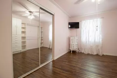 795 W 350 N, Hobart, IN 46342 - Photo 8