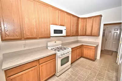 1390 Mackinaw Place, Schererville, IN 46375 - Photo 6