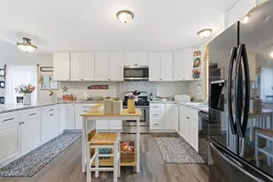 9960 Wildwood Pl, Demotte, IN 46310 - Photo 28