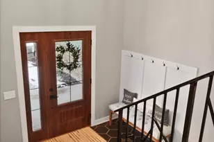 8183 Old Oak Dr, Demotte, IN 46310 - Photo 36