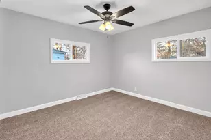 515 S Indiana St, Hobart, IN 46342 - Photo 10