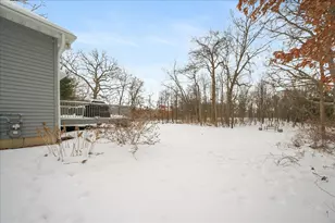 430 Oak Breeze Dr, Valparaiso, IN 46383 - Photo 30