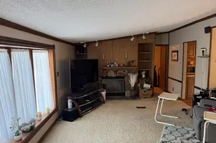25 E Carter St, Wheatfield, IN 46392 - Photo 6