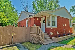 845 Floyd St, Gary, IN 46403 - Photo 2