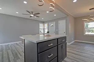 845 Floyd St, Gary, IN 46403 - Photo 10