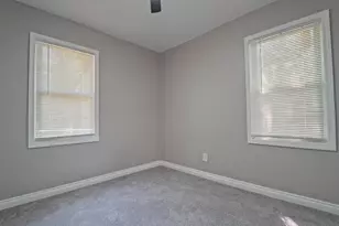 845 Floyd St, Gary, IN 46403 - Photo 16