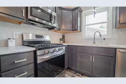 845 Floyd Street, Gary, IN 46403 - Photo 8