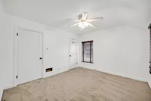 7607 Monroe Ave, Hammond, IN 46324 - Photo 8