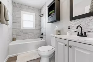 202 Northview Dr, Valparaiso, IN 46383 - Photo 14