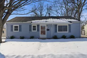 202 Northview Dr, Valparaiso, IN 46383 - Photo 1