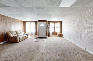 4916 Northcote Ave, East Chicago, IN 46312 - Photo 8