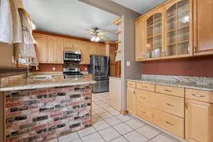 109 Elmwood Pl, Crown Point, IN 46307 - Photo 12