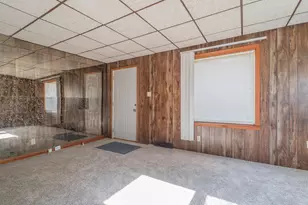 622 N Lafayette St, Griffith, IN 46319 - Photo 2