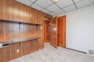 622 N Lafayette St, Griffith, IN 46319 - Photo 18