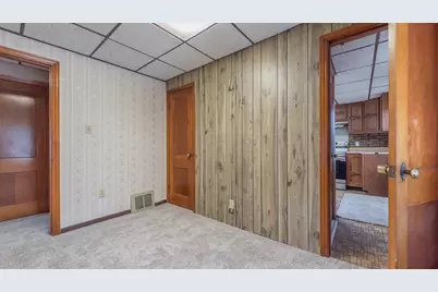 622 N Lafayette Street, Griffith, IN 46319 - Photo 14