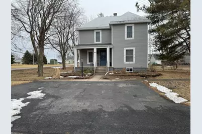 403 S Chestnut Street, Earl Park, IN 47942 - Photo 1