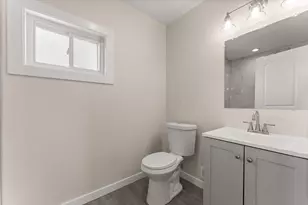 4750 Melville Ave, East Chicago, IN 46312 - Photo 14