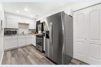 4138 W 20th Avenue, Gary, IN 46404 - Photo 6