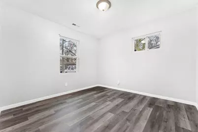 4138 W 20th Avenue, Gary, IN 46404 - Photo 10