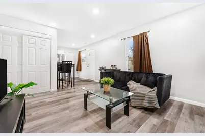 4138 W 20th Avenue, Gary, IN 46404 - Photo 4