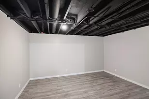 943 Pawnee Dr, Crown Point, IN 46307 - Photo 20