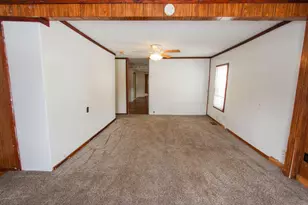 1606 Farrand Ave, La Porte, IN 46350 - Photo 2