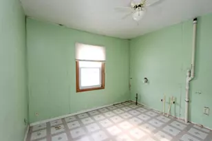 1606 Farrand Ave, La Porte, IN 46350 - Photo 14