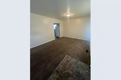 550 S Wayne Street, Gary, IN 46403 - Photo 8