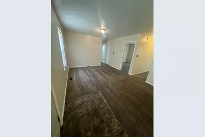 550 S Wayne Street, Gary, IN 46403 - Photo 6