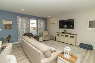 8366 Kannon Dr, Lowell, IN 46356 - Photo 4