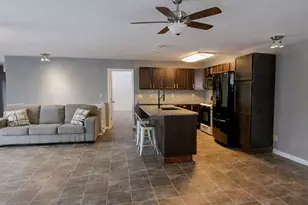 955 W 200 N, La Porte, IN 46350 - Photo 6