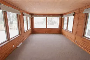 955 W 200 N, La Porte, IN 46350 - Photo 20